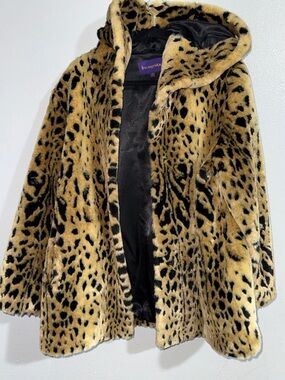 Incognita Leopard-Print Faux Fur Teddy Jacket - Tan & Black